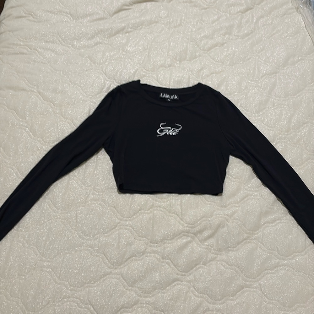 I.AM.GIA Long sleeve crop top logo size small